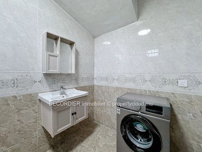 Duplex for rent in Pereybere (Sole Mandate)