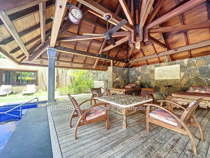 An exceptional property with generous volumes in a unique setting
