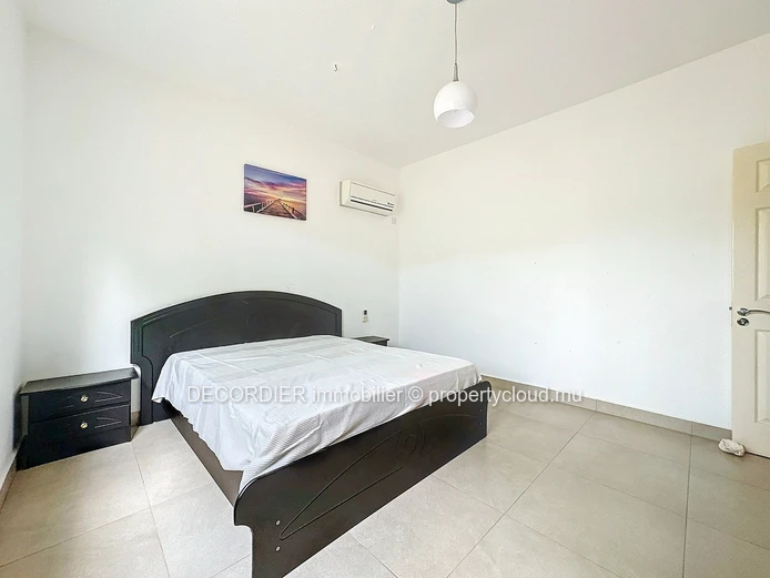 À vendre - Pointe aux Piments. Très belle villa R.E.S avec piscine privée