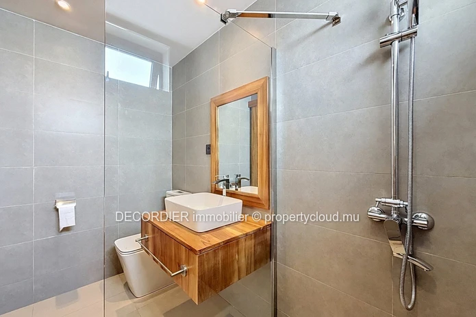 Beautiful apartment for rent – Pereybère