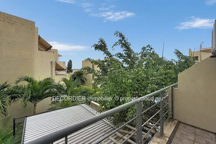 Townhouse for rent – Flic en Flac