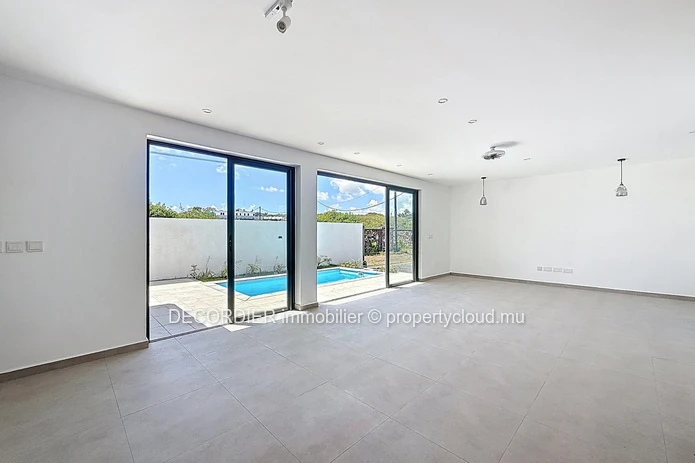 Maison moderne à vendre