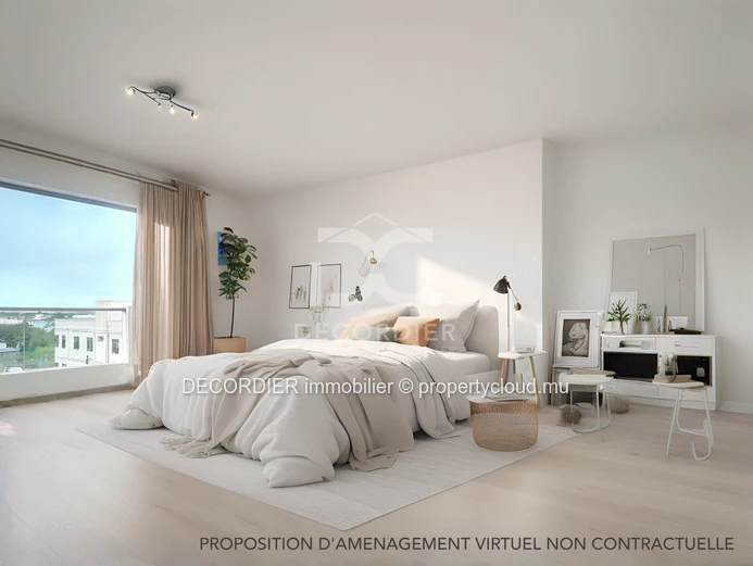 Penthouse located in a secure residence with a sea view rooftop