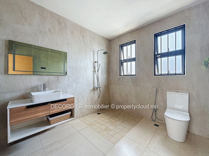 For Rent in Pereybère