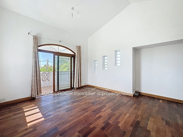 Opportunity to seize in St Antoine