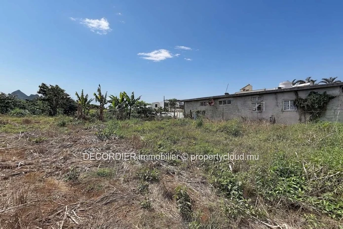 Land for Sale – Saint-Pierre