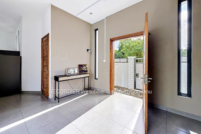 Charming Single-Storey House