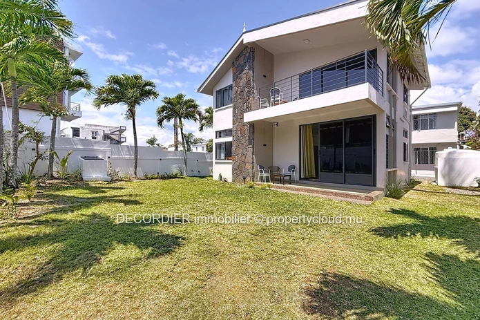 Cozy Apartment for Rent – Pereybère