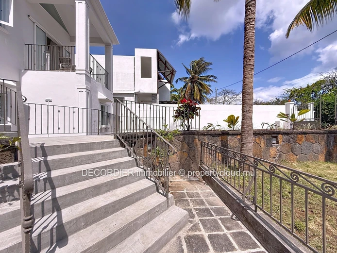 À Vendre - Mont Choisy (Mandat exclusif)