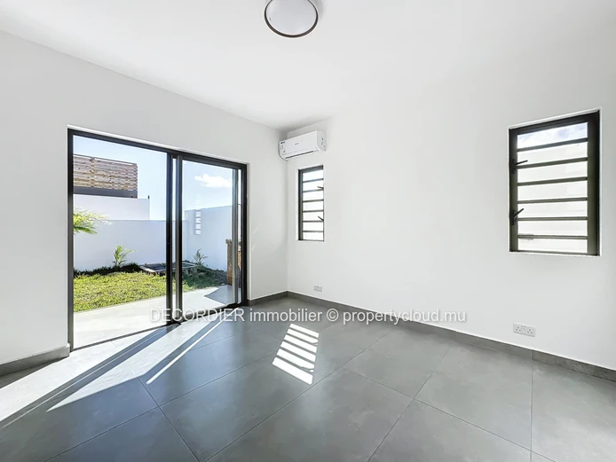 Modern single-storey villa with a private pool