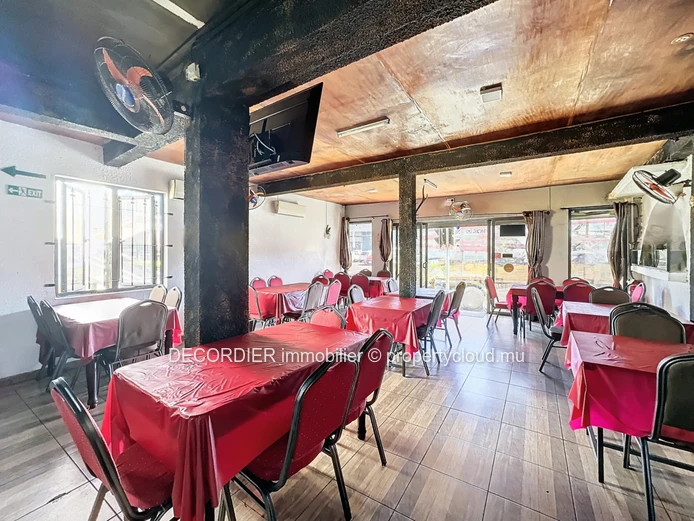 Business premises for sale (Sole Mandate)