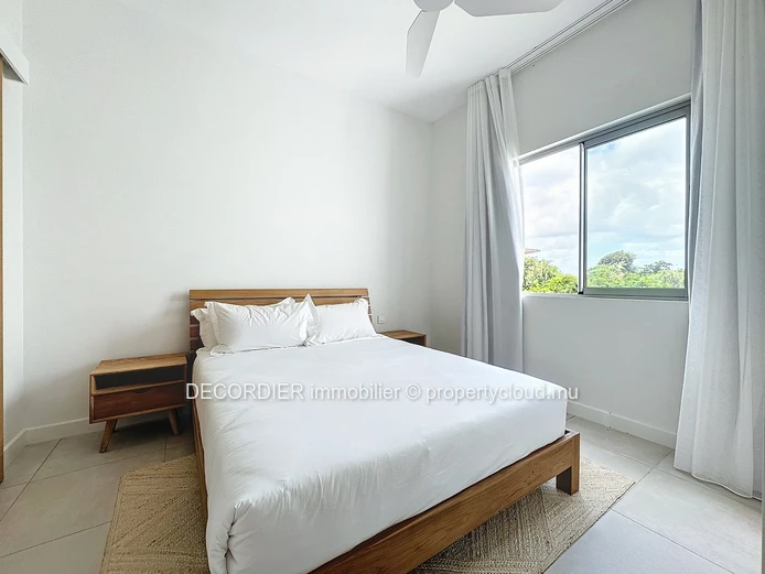 Beautiful apartment on the 1st floor facing the sea