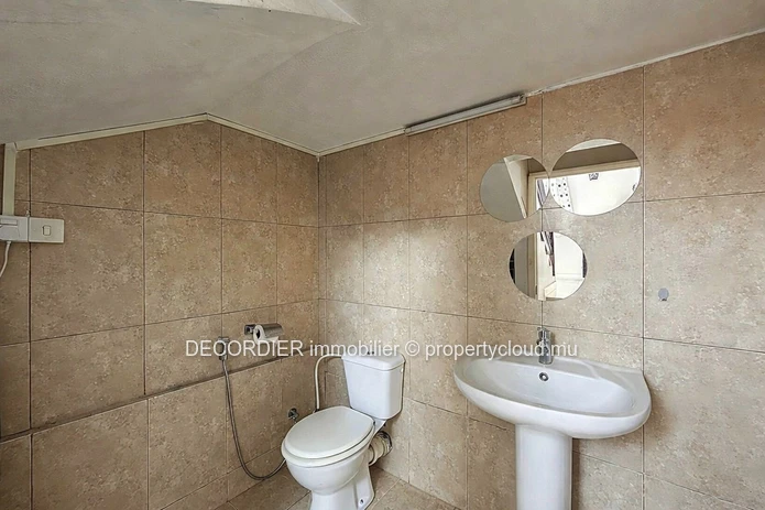 Duplex house for rent – Trou aux Biches