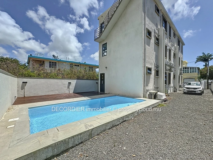 Apartment located on the 2nd floor at 5 minutes walk from the beach
