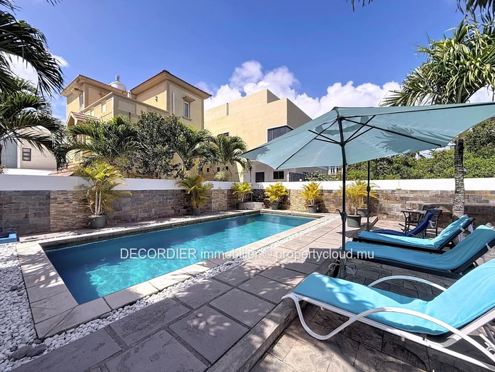 Apartment for rent in Pereybere.