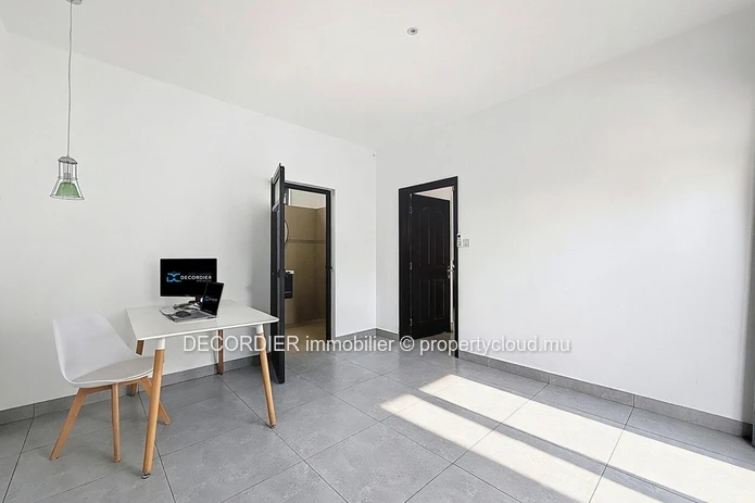 Modern 3-Bedroom Villa with Private Pool