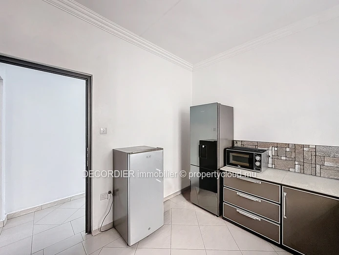 House with pool and rooftop in Poste Lafayette