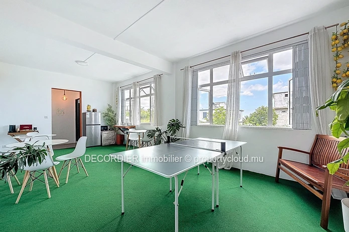 Commercial space for rent – Roches Brunes