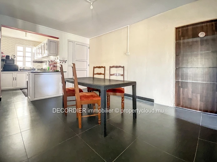 Grande maison composée de 4 appartements (Mandat exclusif)