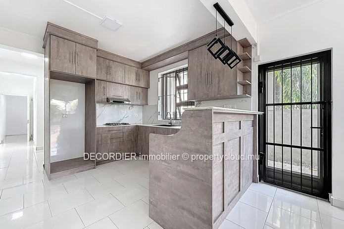 Apartment under construction in Mont Choisy (Sole Mandate)