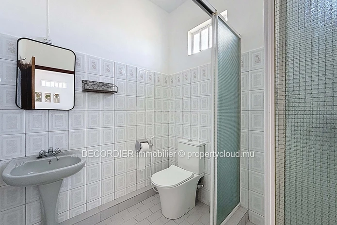 Triplex for rent - Pereybere