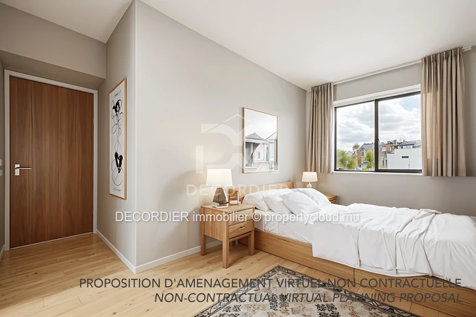 For Sale – Modern House with Swimming Pool
