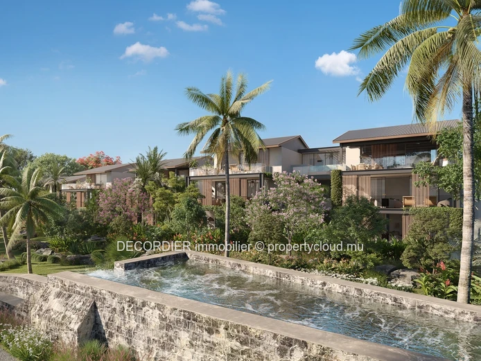 Magnificent penthouse with private swimming pool