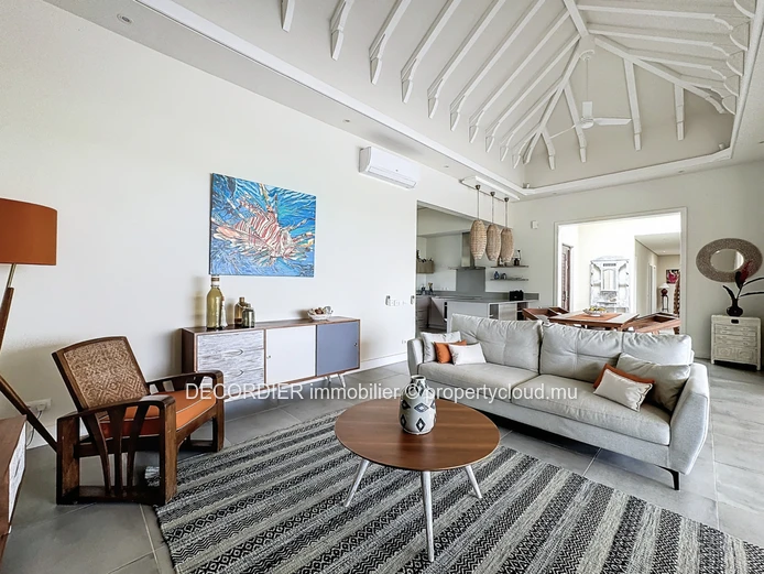 Magnifique villa située à Villa Valriche - accessible aux étrangers