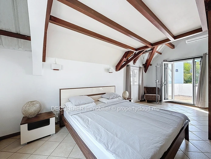 Charming House for Sale in Calodyne