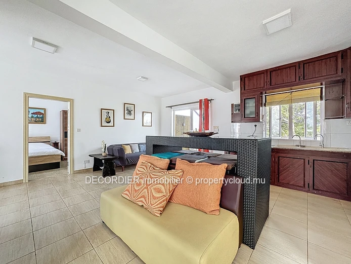 Penthouse for rent in a secure residence