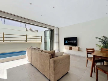 2 Bedroom House