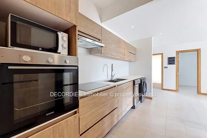 Beautiful apartment for rent – Pereybère