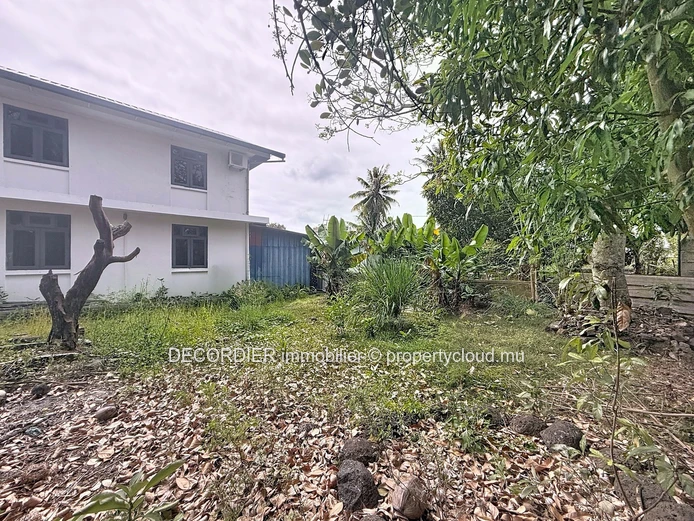 For sale – Residential land in Plaine des Papayes (Sole Mandate)