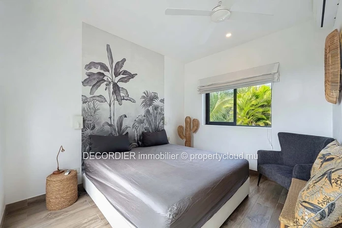 Penthouse with Lagoon & Coin de Mire Views