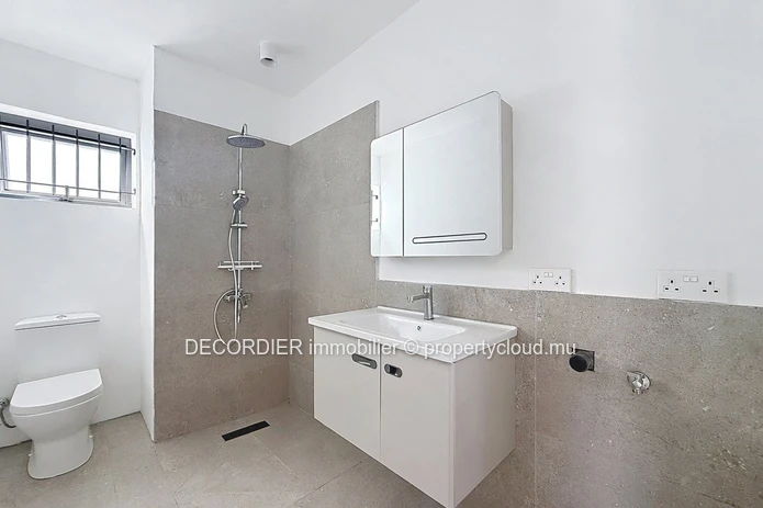 House for Sale in Roches Brunes