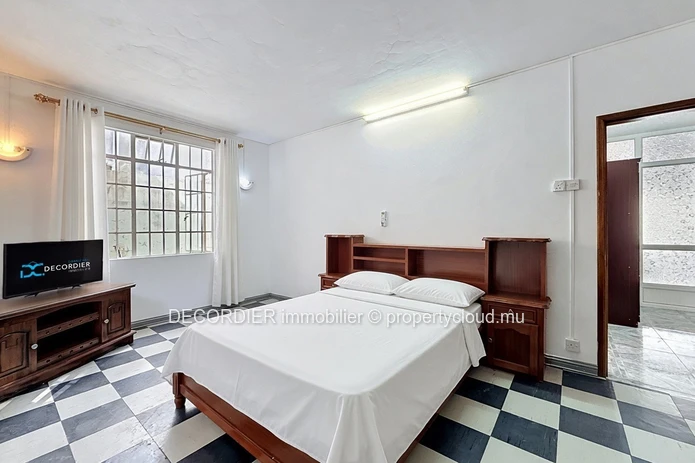 House for sale  -  Port Louis