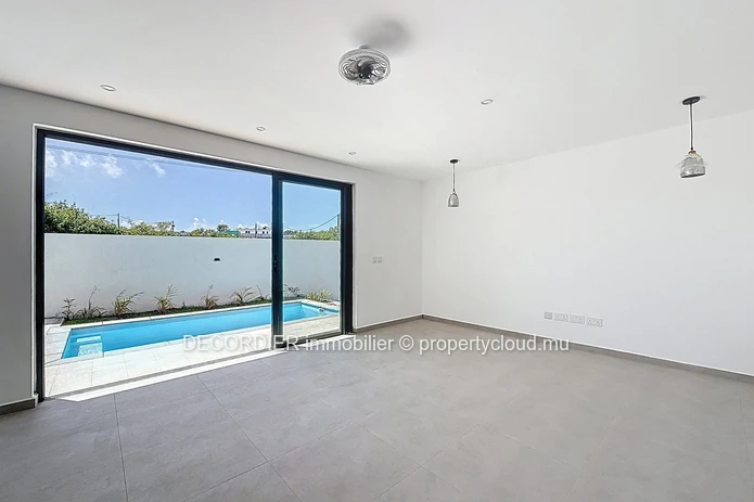 Maison moderne à vendre