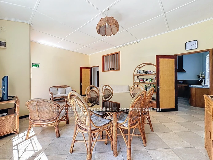 Creole-style single-storey house