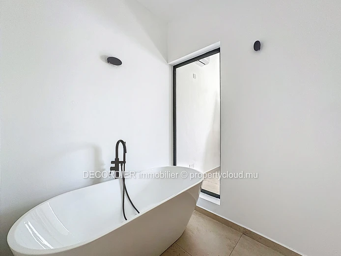 Villa neuve dans un quartier résidentiel (Mandat exclusif)