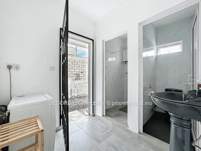 For rent - first floor apartment in Pereybere