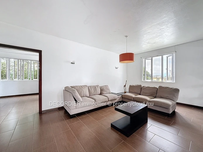 Furnished Contemporary House – Stanley Rose Hill