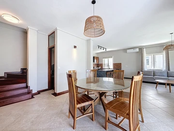 4 Bedroom Apartment