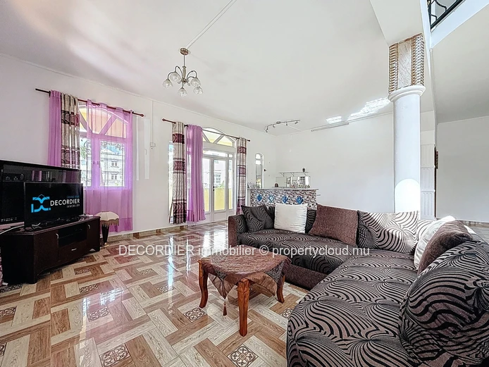 Grande maison de 287 m² à vendre