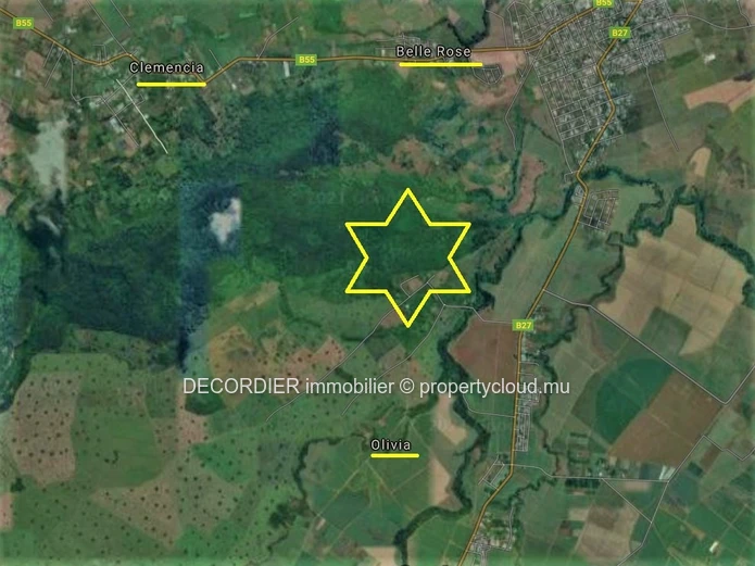 Agricultural land with sea and mountain views (Sole Mandate)