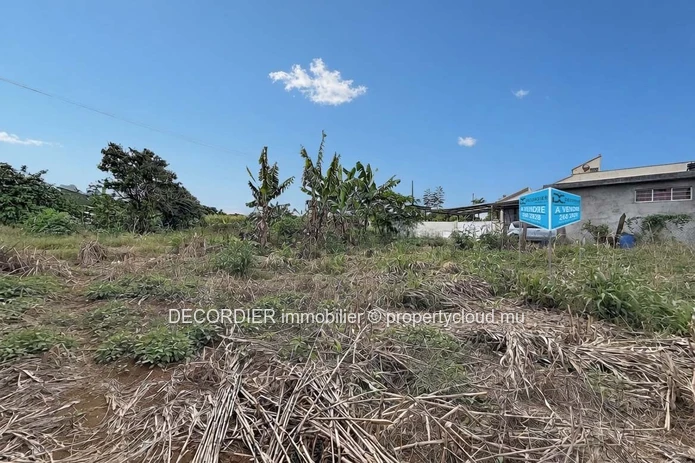 Land for Sale – Saint-Pierre