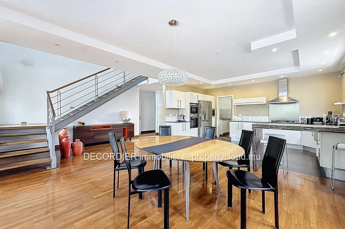 Magnificent villa for rent