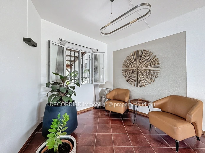 Charming House for Sale in Calodyne