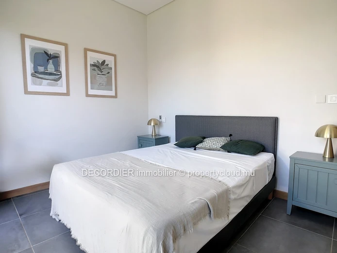 Villa contemporaine située dans une résidence sécurisée - Accessible aux étrangers (Mandat exclusif)