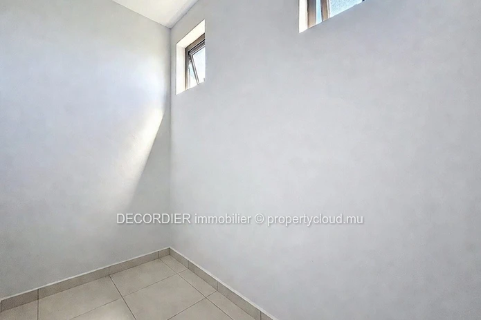 Maison neuve meublée à louer à Pereybère