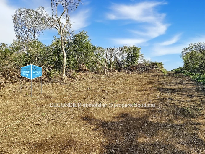 À Vendre La Salette Grand Baie Terrain Constructible